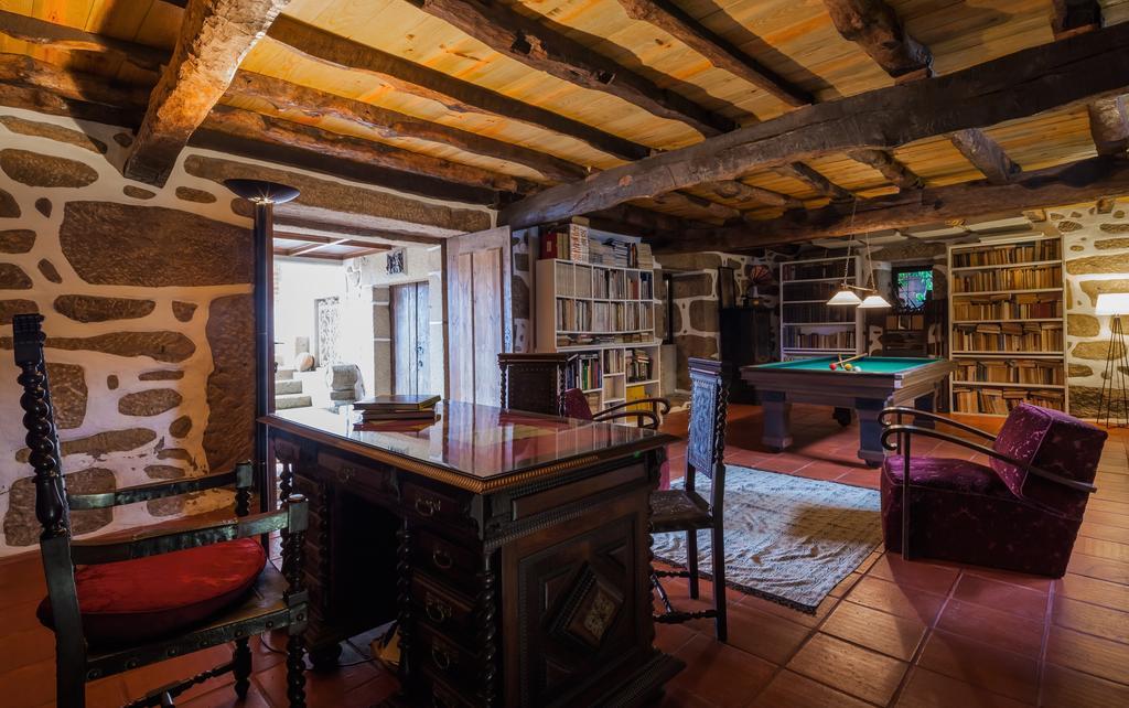 1720 Quinta Da Cancela - Winery & Farmhouse ギマランイス エクステリア 写真